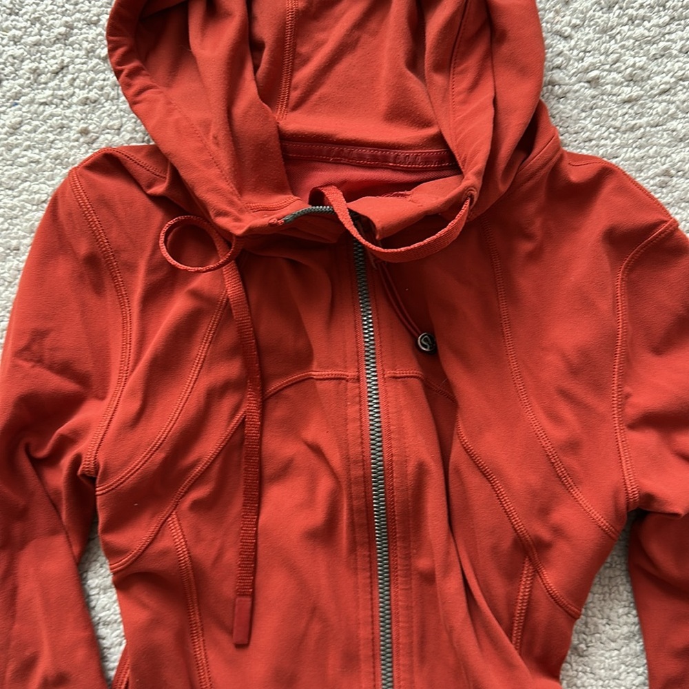 lululemon athletica Women's Hooded Full-Zip Jacket in Brick Red - Picture 2 of 3